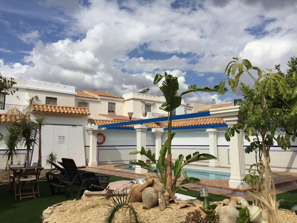 16:9 Los Molinos Suites อัลเมรีอา ห้อง รูปภาพ